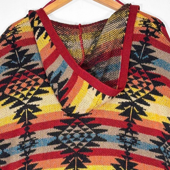 American Eagle Aztec Fringe Poncho Sweater Cardigan Vest Womens XS Southwestern - Picture 4 of 10